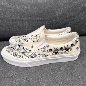 Vans Classic Slip On Bandana Men's Size 6 Casual Sneaker Shoes
